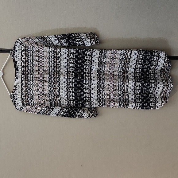 Velvet by Graham and Spencer Bengal Challis Seda Dress Size Small - Picture 8 of 16